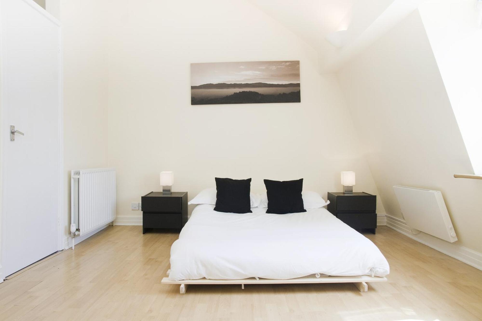 Lets K Apartment *